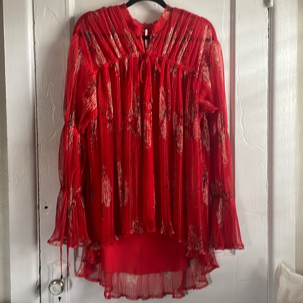 GORGEOUS FREE PEOPLE